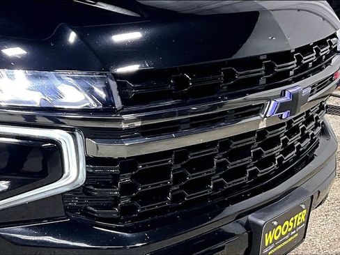 Used 2021 Chevrolet Suburban Z71 image 33