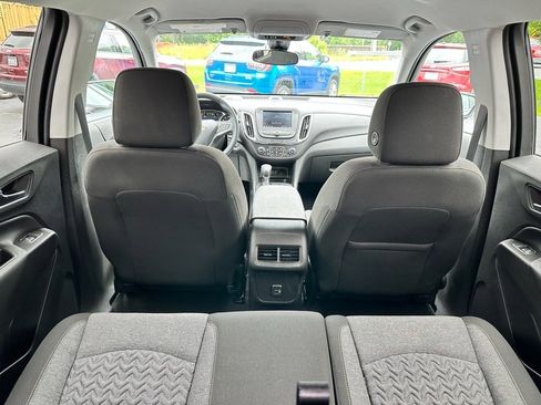 Used 2023 Chevrolet Equinox LT image 7