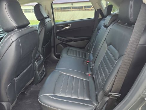 Used 2023 Ford Edge SEL w/ Convenience Package AWD/4WD image 11