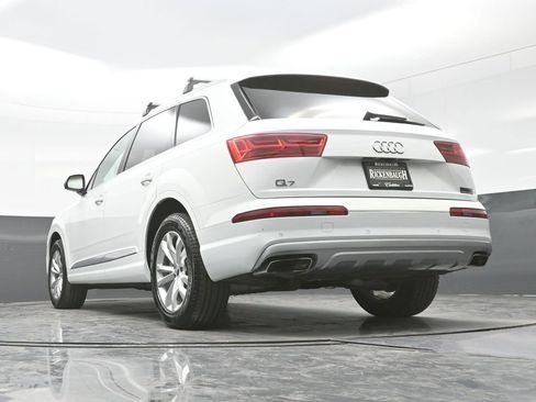 Used 2019 Audi Q7 3.0T Premium Plus w/ Premium Plus Package AWD/4WD image 28