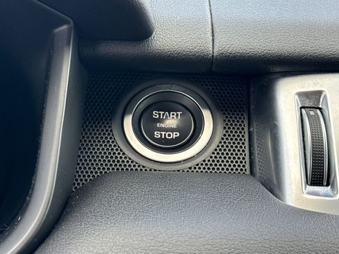 Used 2016 Land Rover Range Rover Sport HSE AWD/4WD image 18