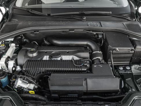Used 2016 Volvo S60 T5 Cross Country Platinum AWD/4WD image 12