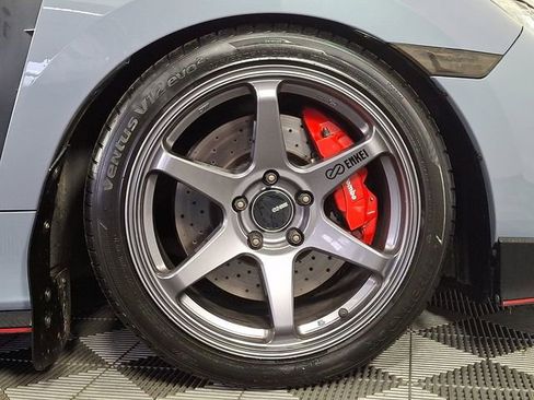 Used 2019 Honda Civic Type R image 11