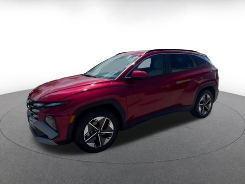 Used 2025 Hyundai Tucson SEL FWD image 8