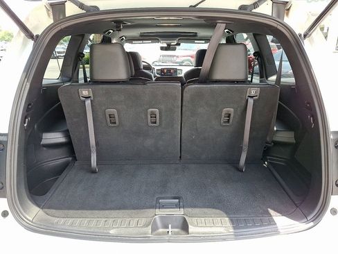 Used 2022 Honda Pilot TrailSport image 32