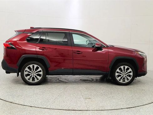 Used 2023 Toyota RAV4 XLE Premium AWD/4WD image 8