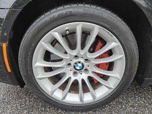 Used 2014 BMW 750Li RWD image 22