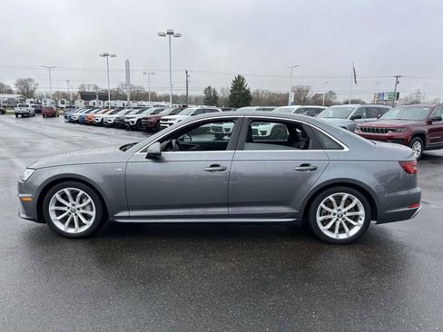 Used 2019 Audi A4 2.0T Premium Plus image 4
