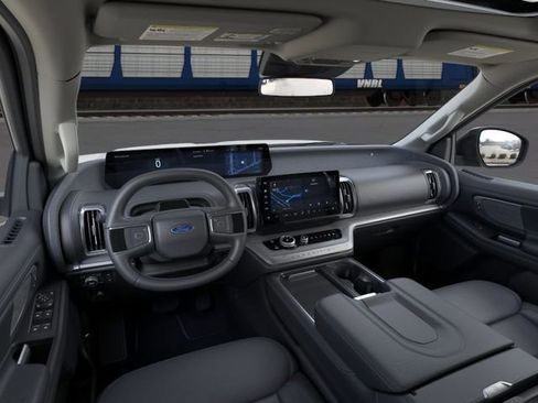 New 2026 Ford Expedition Max Platinum AWD/4WD image 9