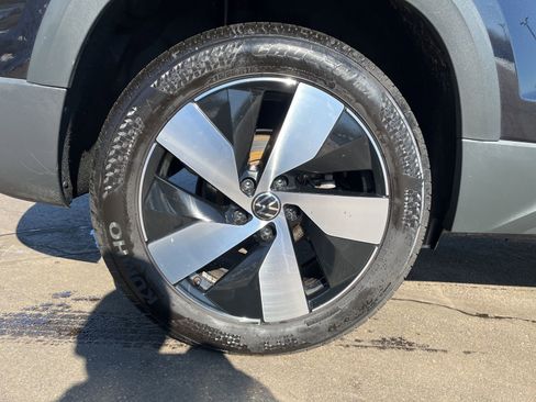 Used 2025 Volkswagen Taos S image 12