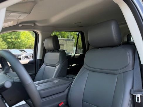 New 2027 Ford Expedition Active AWD/4WD image 16