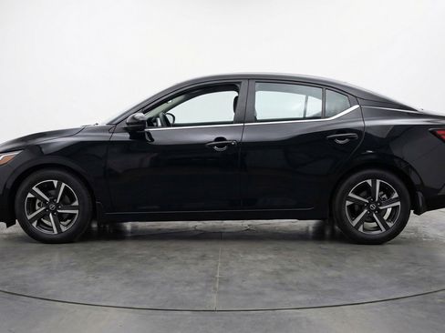 Used 2025 Nissan Sentra SV FWD image 5