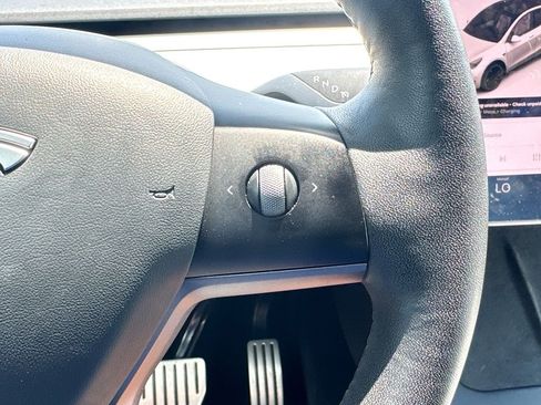 Used 2021 Tesla Model Y Performance AWD/4WD image 19