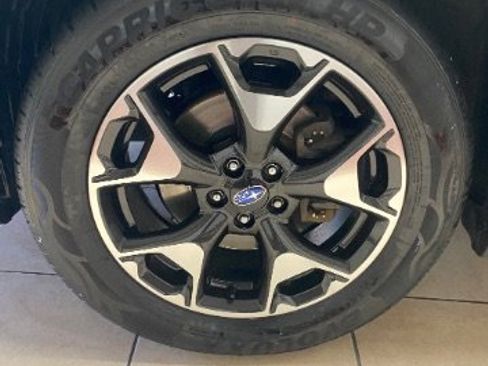 Used 2019 Subaru Crosstrek 2.0i Premium w/ Moonroof Package image 31