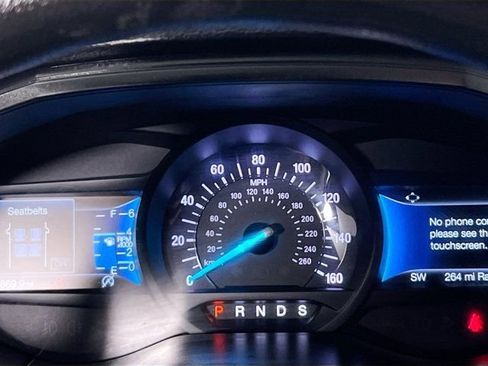 Used 2022 Ford Edge SE image 19