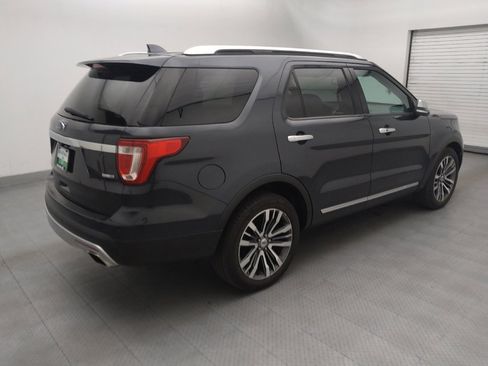 Used 2017 Ford Explorer Platinum AWD/4WD image 10