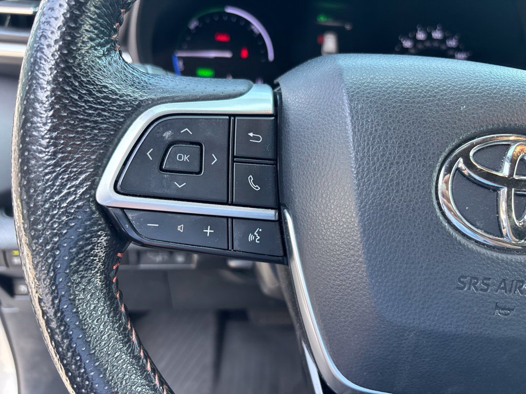 Used 2022 Toyota Sienna XSE w/ XSE Plus Package FWD image 22