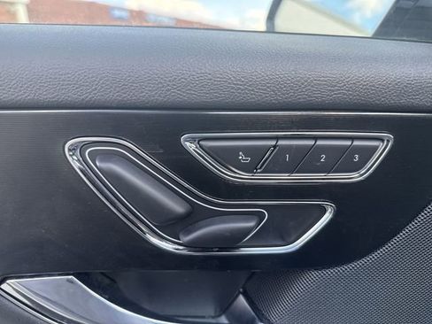 Used 2025 Lincoln Corsair Grand Touring w/ Equipment Group 302A image 16