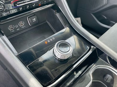 Used 2023 Jeep Grand Cherokee L Laredo w/ Luxury Tech Group I image 18