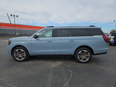 New 2025 Ford Expedition Max King Ranch image 7