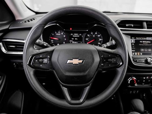 Used 2023 Chevrolet TrailBlazer LT image 6