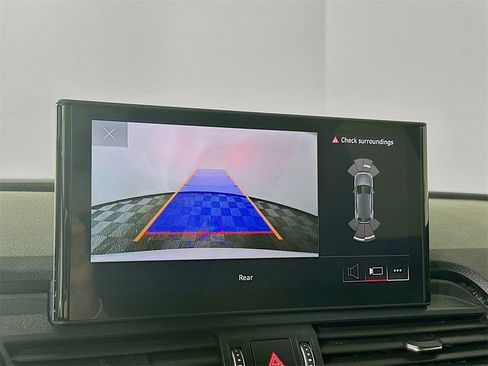 Used 2021 Audi Q5 2.0T Premium image 23