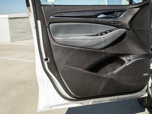 Used 2018 Buick Enclave Premium w/ Experience Buick Package image 25