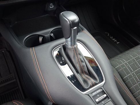 Certified 2024 Honda HR-V Sport image 14