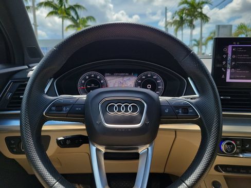 Certified 2025 Audi Q5 2.0T Premium Plus AWD/4WD image 8