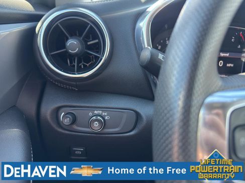 Used 2024 Chevrolet Blazer LT w/ Convenience Package AWD/4WD image 18