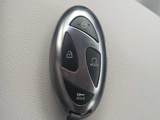 Used 2026 Hyundai Elantra Limited FWD image 28