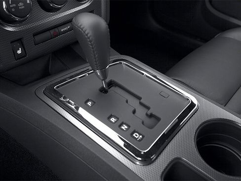 Used 2014 Dodge Challenger Rallye Redline image 13