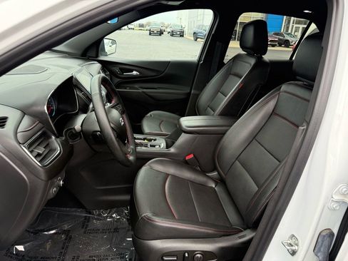 Used 2024 Chevrolet Equinox RS w/ RS Leather Package image 14