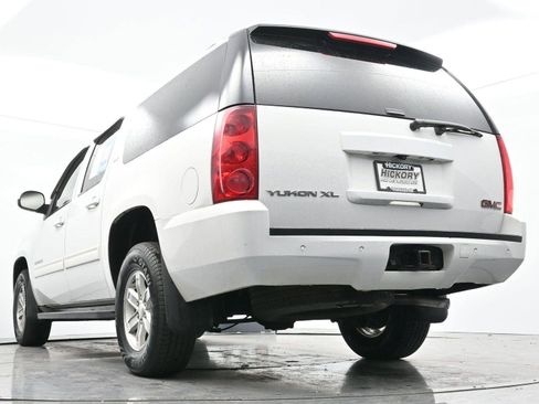 Used 2013 GMC Yukon XL SLT image 51