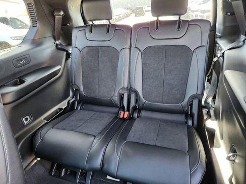 New 2025 Jeep Grand Cherokee L Altitude image 16