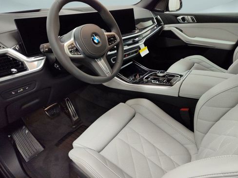 Used 2026 BMW X5 xDrive40i w/ Executive Package image 20