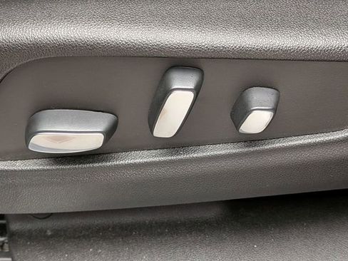 Certified 2023 Cadillac XT5 Premium Luxury w/ LPO, Floor Liner Package image 20