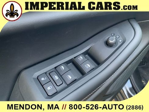 New 2025 Jeep Grand Cherokee Limited w/ Black Appearance Package image 19