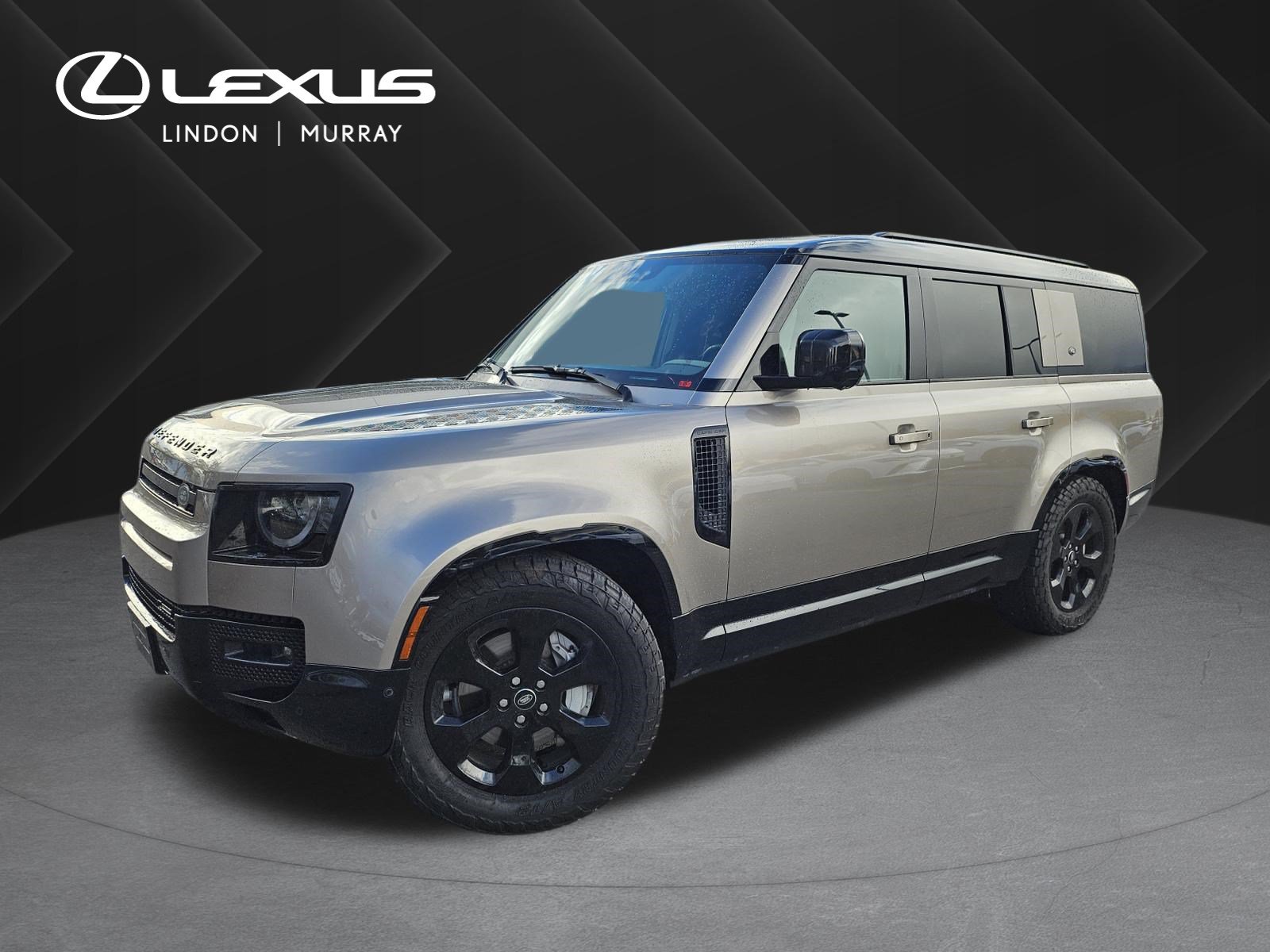 Used 2023 Land Rover Defender 130 X-Dynamic SE AWD/4WD image 1