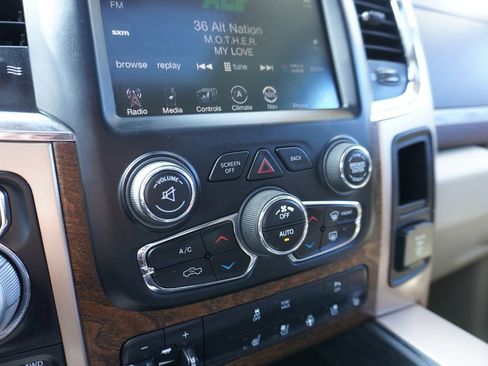 Used 2013 RAM 1500 Laramie Longhorn w/ Convenience Group AWD/4WD image 17