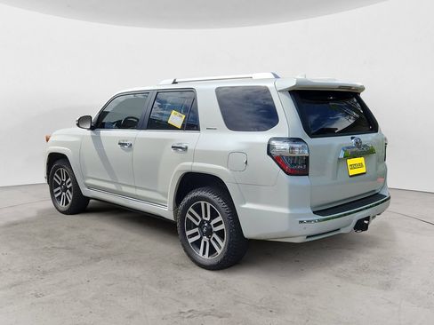 Used 2023 Toyota 4Runner Limited AWD/4WD image 3