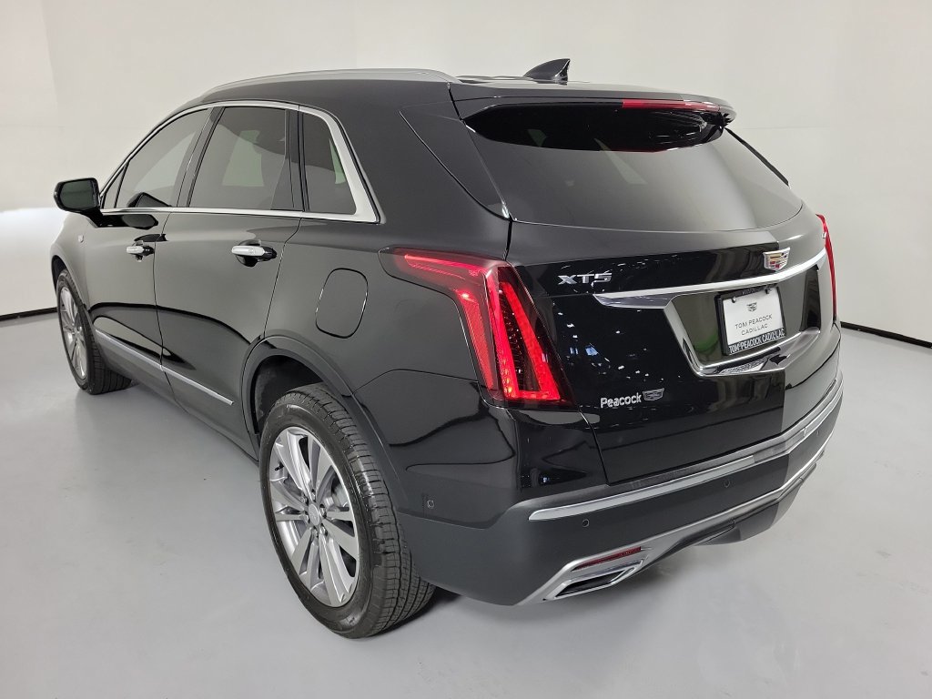 Used 2026 Cadillac XT5 Premium Luxury w/ Driver Assist Package FWD image 6