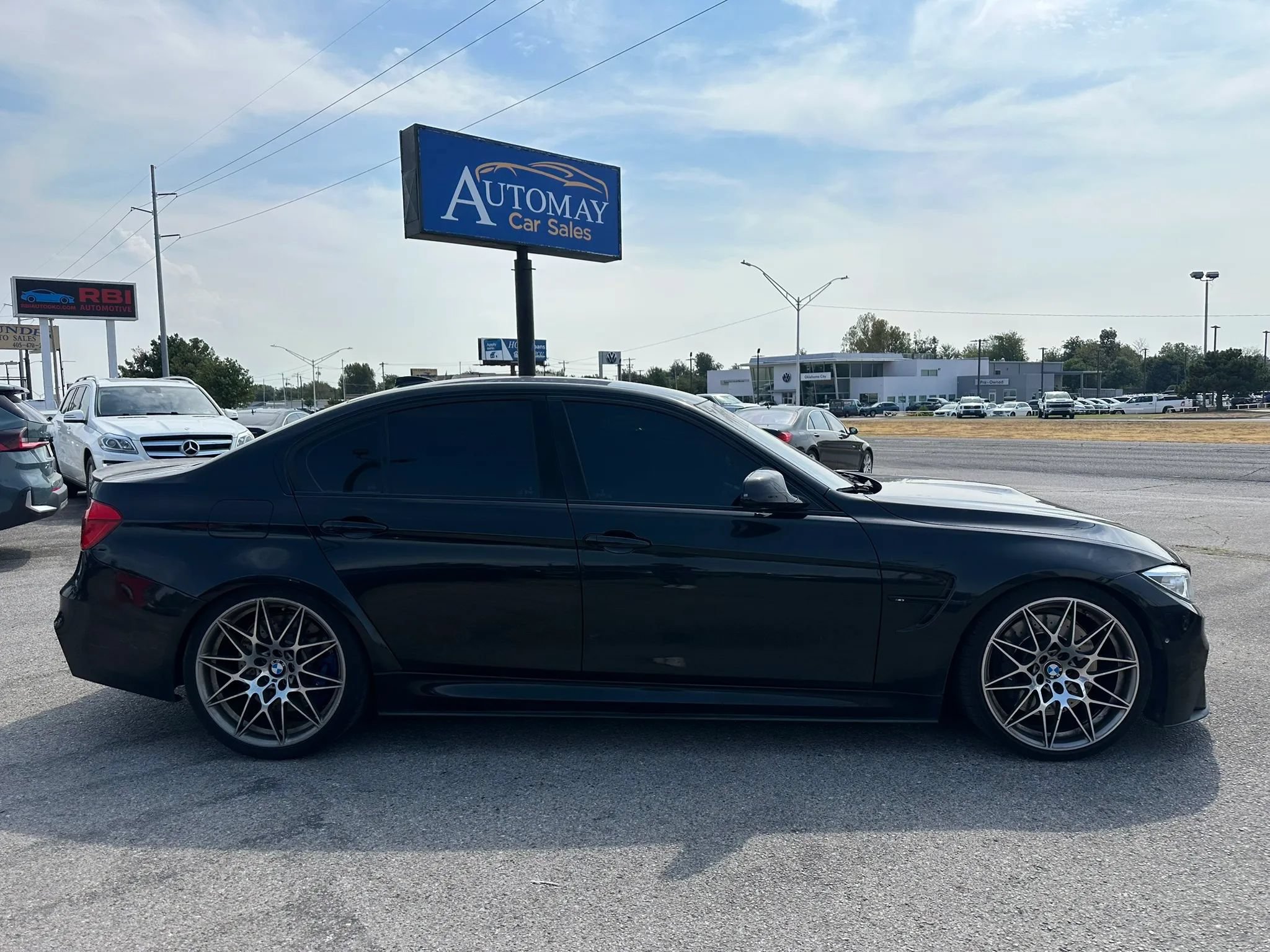 Used 2017 BMW M3 RWD image 32