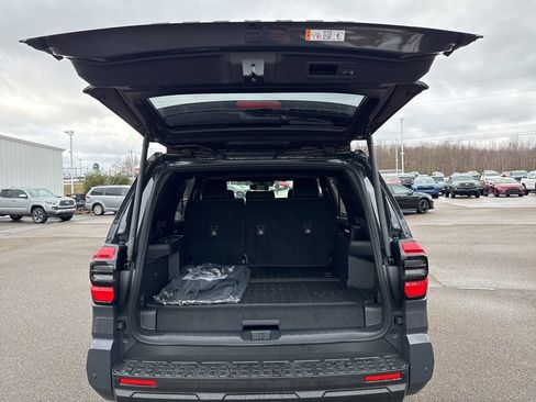 Certified 2026 Toyota 4Runner TRD Off-Road Premium w/ Tow Technology Package image 6