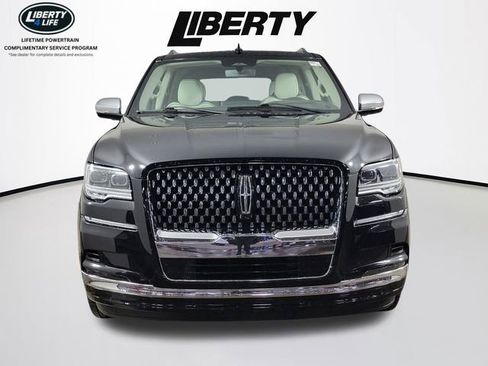 Used 2024 Lincoln Navigator L Black Label AWD/4WD image 8