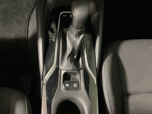 Used 2022 Toyota Corolla SE w/ SE Premium Package FWD image 30