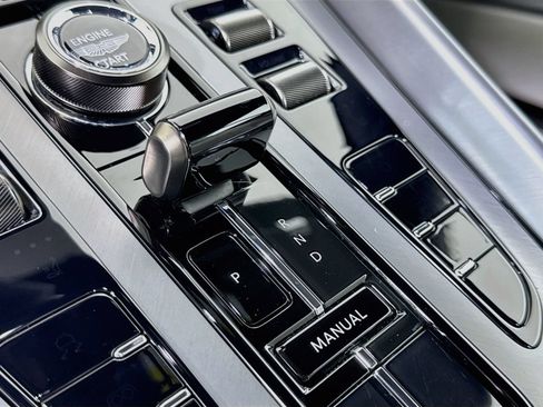 Used 2024 Aston Martin DB12 Coupe RWD image 14