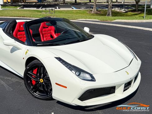 Used 2018 Ferrari 488 Spider image 71