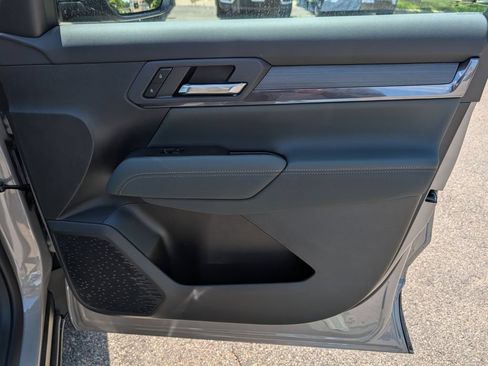 New 2026 GMC Terrain AT4 w/ Convenience Package III AWD/4WD image 22