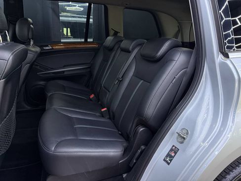 Used 2009 Mercedes-Benz GL 450 4MATIC image 18